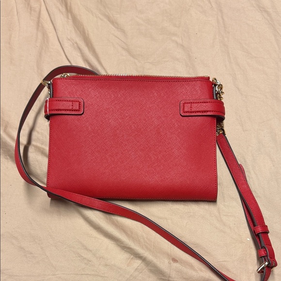Michael Kors Scarlet Crossbody Bag with Gold Chain - Picture 6 of 6